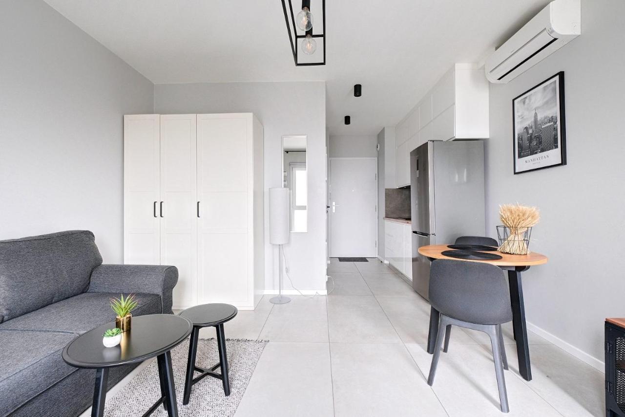 Targowa 10 National Stadium Apartment Варшава Екстериор снимка